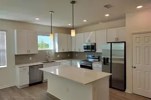 1358 Kings Crown St, Mount Dora, FL 32757 - Photo 6