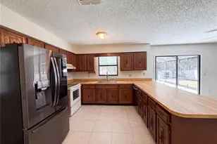 543 Silver Course Cir, Ocala, FL 34472 - Photo 2