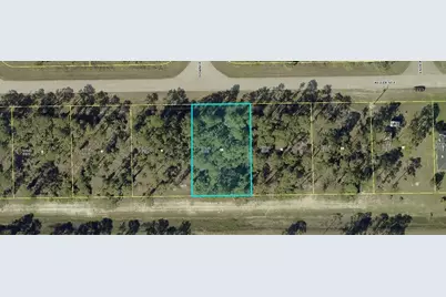 522 Keller Street E, Lehigh Acres, FL 33974 - Photo 2