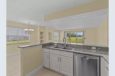 13839 Fairway Island Drive #1111, Orlando, FL 32837 - Photo 6