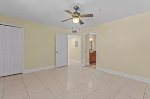 13839 Fairway Island Dr, Orlando, FL 32837 - Photo 16