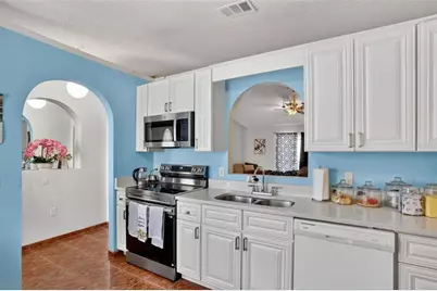 6820 Pomeroy Circle, Orlando, FL 32810 - Photo 4