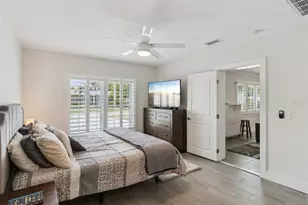 1761 65th Ave N, Saint Petersburg, FL 33702 - Photo 16