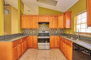 4335 Creekside Blvd, Kissimmee, FL 34746 - Photo 4