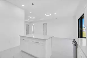 1021 Chiquita Blvd N, Cape Coral, FL 33993 - Photo 14