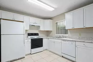 1600 Cimarron Hills Dr, Apopka, FL 32703 - Photo 2