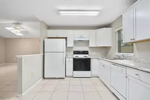 1600 Cimarron Hills Dr, Apopka, FL 32703 - Photo 4