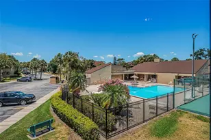781 Village Lake Terrace N, Saint Petersburg, FL 33716 - Photo 32