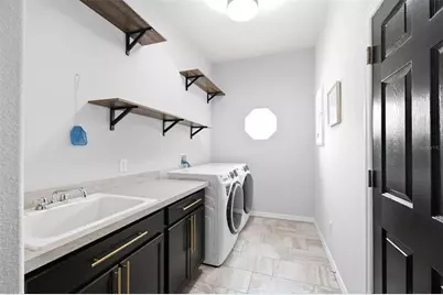 18043 Palmdale Road, Weeki Wachee, FL 34614 - Photo 32
