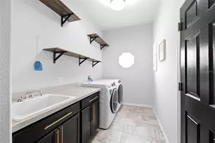 18043 Palmdale Rd, Weeki Wachee, FL 34614 - Photo 32