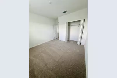 7436 Capstone Drive, Groveland, FL 34736 - Photo 14