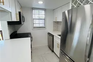 2787 L B McLeod Rd, Orlando, FL 32805 - Photo 2