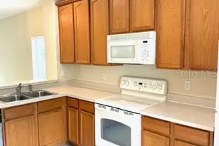 3602 Wilshire Way Rd, Orlando, FL 32829 - Photo 8