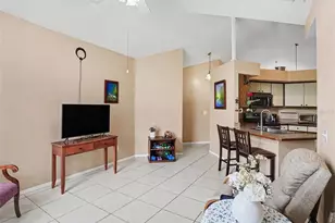 184 Coral Reef Cir, Kissimmee, FL 34743 - Photo 6