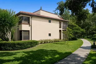 2928 Lake Pineloch Blvd, Orlando, FL 32806 - Photo 2