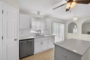 1614 Herring Ln, Clermont, FL 34714 - Photo 6