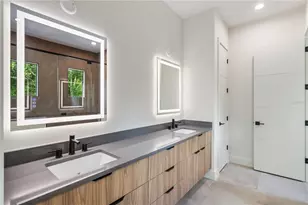 737 N Summerlin Ave, Orlando, FL 32803 - Photo 32