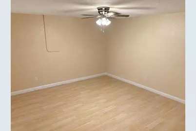 8618 Grandview Drive, Tampa, FL 33617 - Photo 38