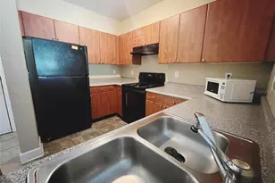 304 E South St, Orlando, FL 32801 - Photo 4