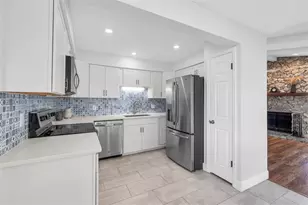 8874 Aspen Ave, Orlando, FL 32817 - Photo 8