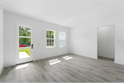 238 E Caldwell Drive, Dunnellon, FL 34434 - Photo 6
