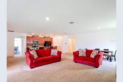 417 Blue Lake Circle, Kissimmee, FL 34758 - Photo 6