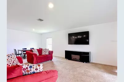 417 Blue Lake Circle, Kissimmee, FL 34758 - Photo 4