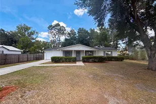 613 4th St NE, Fort Meade, FL 33841 - Photo 1