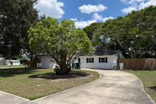 1092 Eastbrook Blvd, Winter Park, FL 32792 - Photo 2