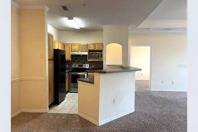 6663 Queens Borough Avenue #303, Orlando, FL 32835 - Photo 4