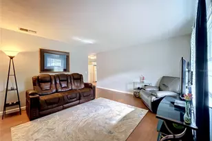 7514 Riverside Pl, Orlando, FL 32810 - Photo 2