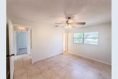 1100 Carefree Cove Drive, Winter Haven, FL 33881 - Photo 4