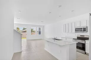 391 Sol Vis Dr, Dundee, FL 33838 - Photo 4