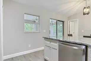 1490 Broadway Ave, Orange City, FL 32763 - Photo 8