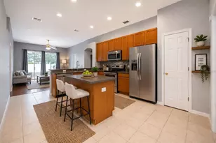 329 Atwell Ln, Davenport, FL 33897 - Photo 10