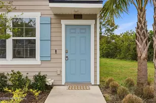 4935 Nebula Ln, Jacksonville, FL 32256 - Photo 2