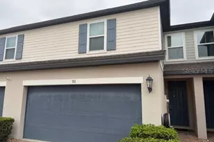 911 Robin Holly, Ocoee, FL 34761 - Photo 2
