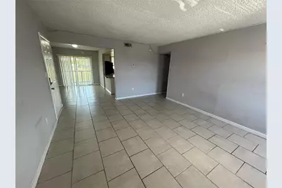 2773 L B McLeod Road #2773D, Orlando, FL 32805 - Photo 4