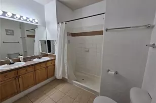 202 Terrace Ridge Cir, Davenport, FL 33896 - Photo 6