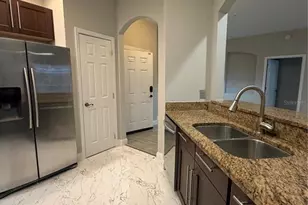 3001 Laurel Run Ln, Kissimmee, FL 34741 - Photo 16