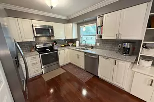 3235 Inverness Ct, Orlando, FL 32806 - Photo 10
