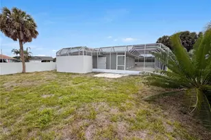 1301 Lucaya Ave, Venice, FL 34285 - Photo 32