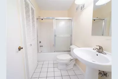 1301 Lucaya Avenue, Venice, FL 34285 - Photo 6