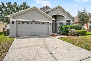 10748 Flycast Cir, Orlando, FL 32825 - Photo 2