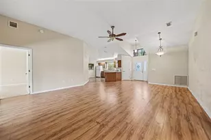 4750 Abaco Dr, Tavares, FL 32778 - Photo 4