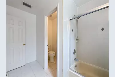 5306 Grove Crossings Boulevard, Orlando, FL 32839 - Photo 34