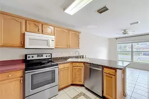 5306 Grove Crossings Blvd, Orlando, FL 32839 - Photo 18