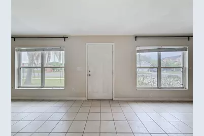 5306 Grove Crossings Boulevard, Orlando, FL 32839 - Photo 8