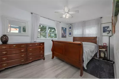 2702 S Shine Avenue, Orlando, FL 32806 - Photo 16