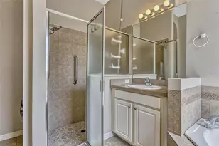 115 Crescent Moon Dr, Groveland, FL 34736 - Photo 12